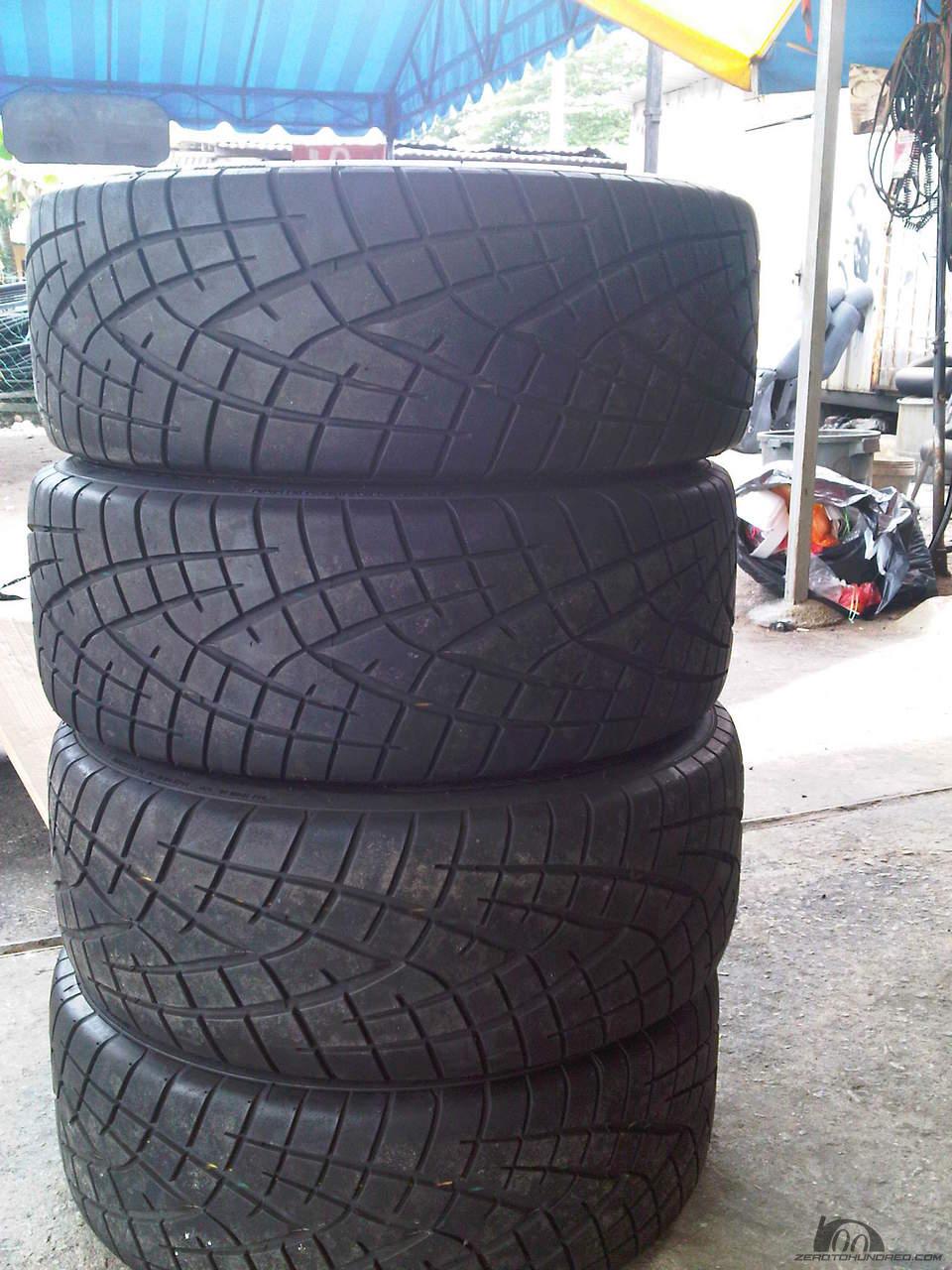 15 inch TOYO tyre R1R  Zerotohundred.com