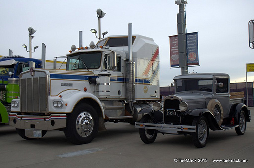 1976 Kenworth Semi Truck and 1930 Ford Model A Pickup Truck | Flickr