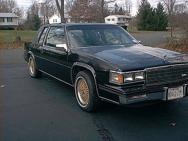 1985 Cadillac Coupe Deville for Sale