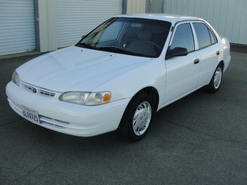 1998 Toyota Corolla Le