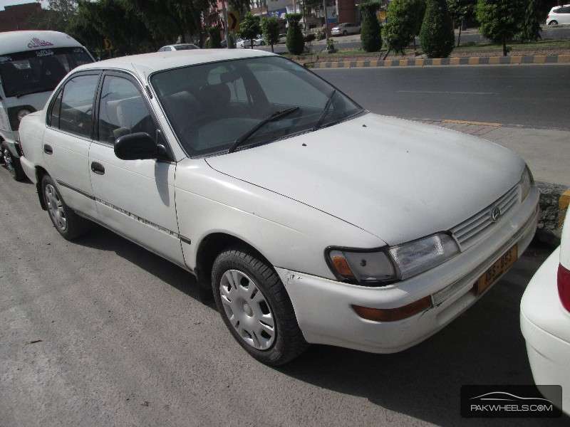 1998 Toyota Corolla