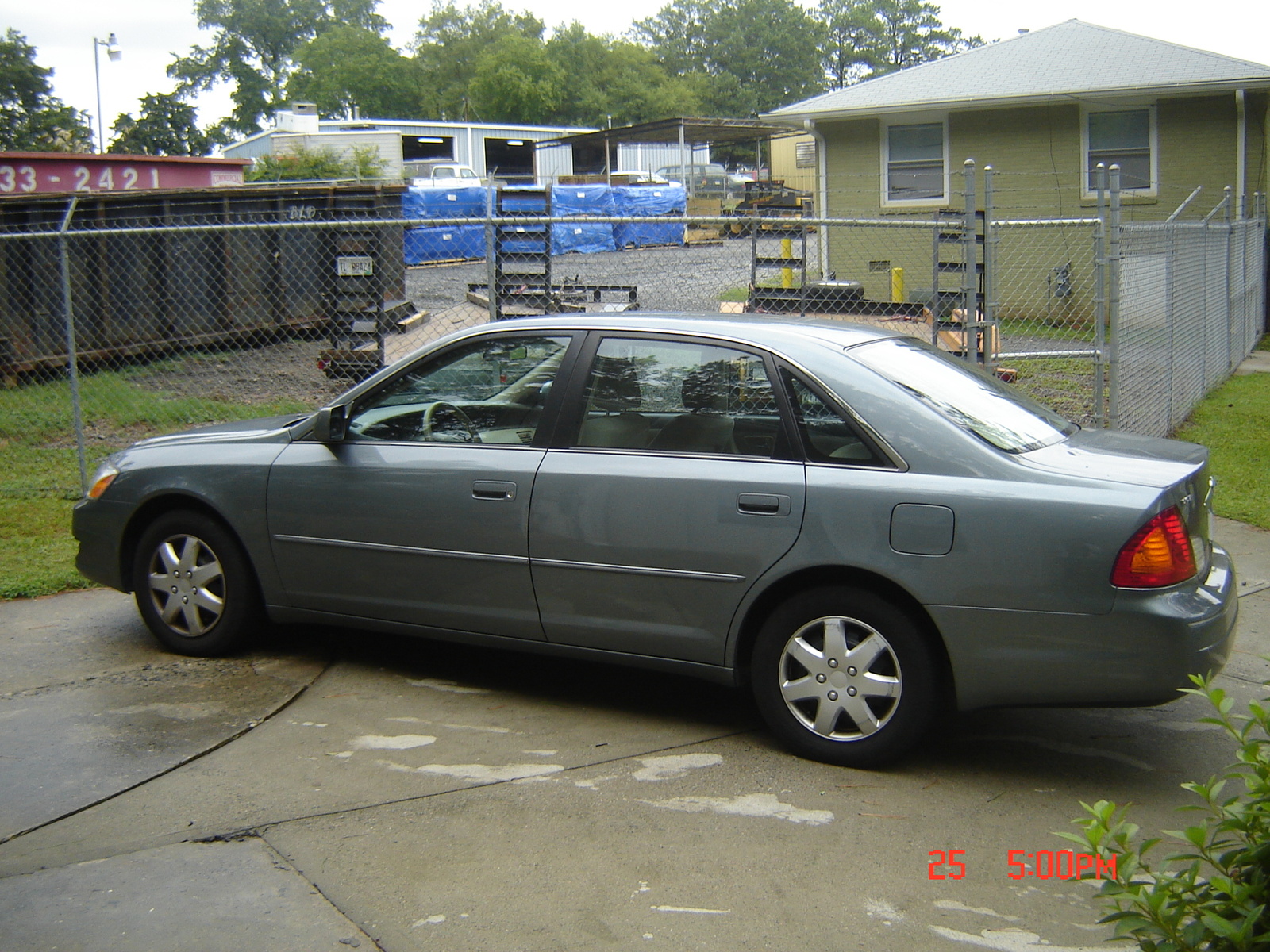 2000 Toyota Avalon XLS