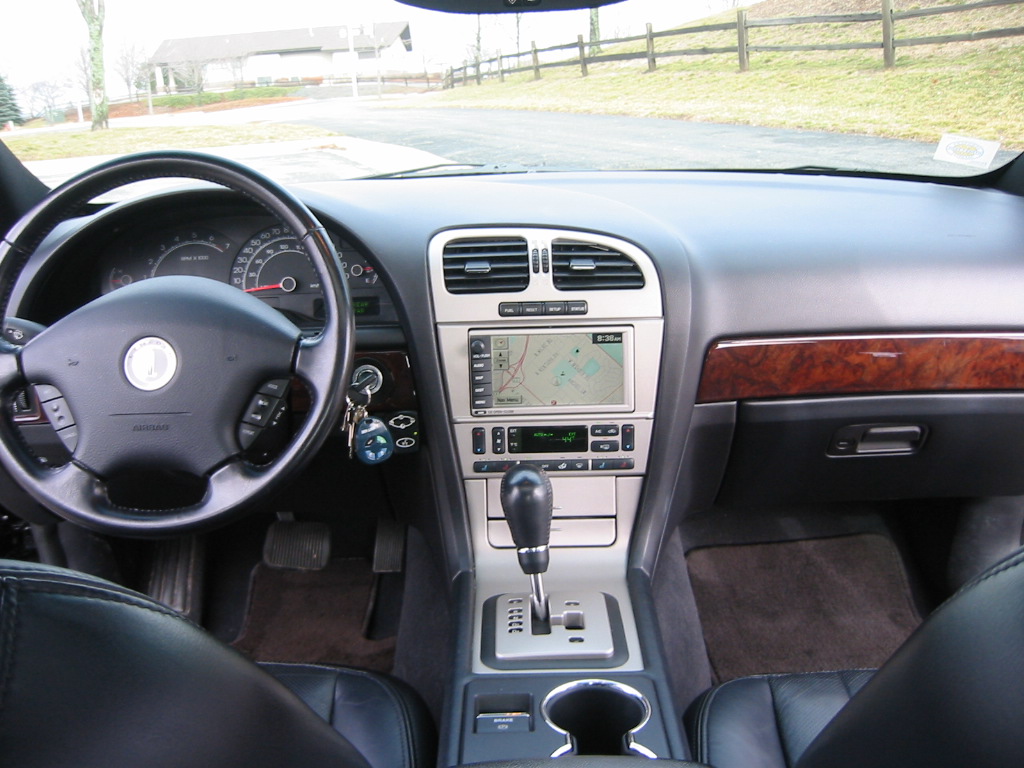 2004 Lincoln LS V8 Interior
