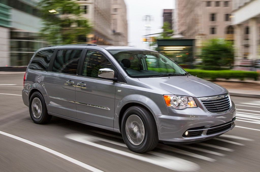 2009 Chrysler Town and Country Minivan