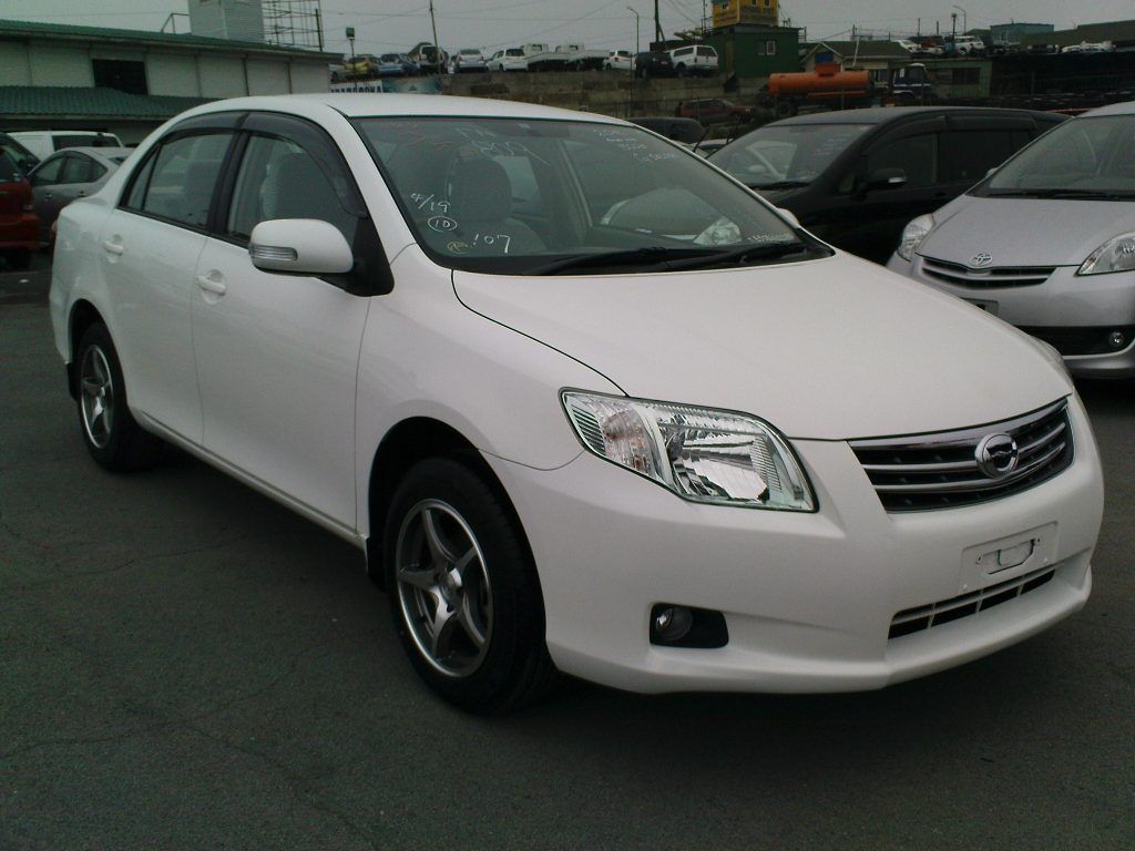 2012 Toyota Corolla Axio