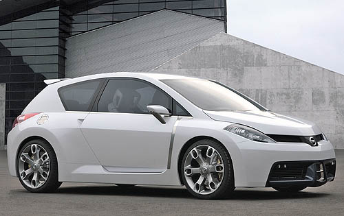 2014 Nissan Tiida