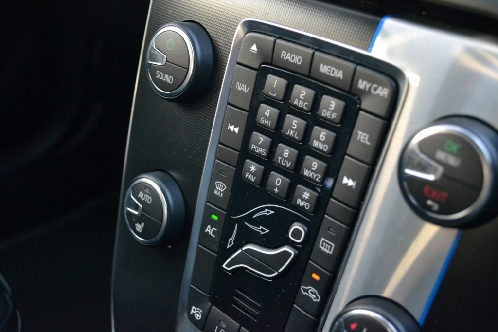 2014 Volvo S40 T5 | Top Auto Magazine