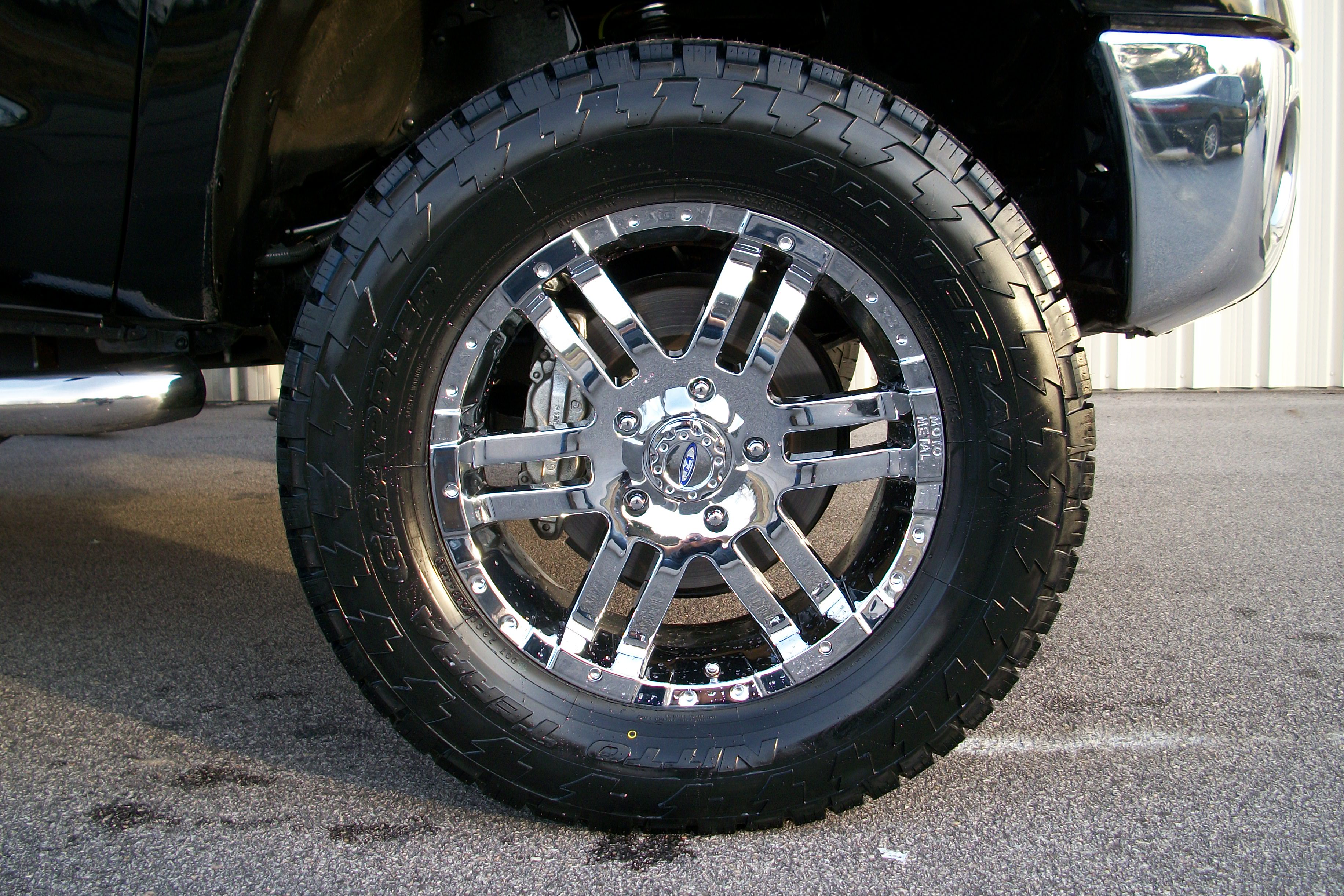4x4 Truck Tires and Wheels Packages