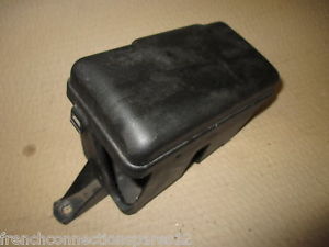 about CITROEN SAXO PEUGEOT 106 ENGINE BAY FUSE BOX SMALL TYPE (EMPTY