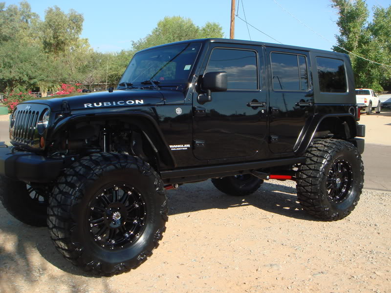 Black Jeep Rubicon Lifted
