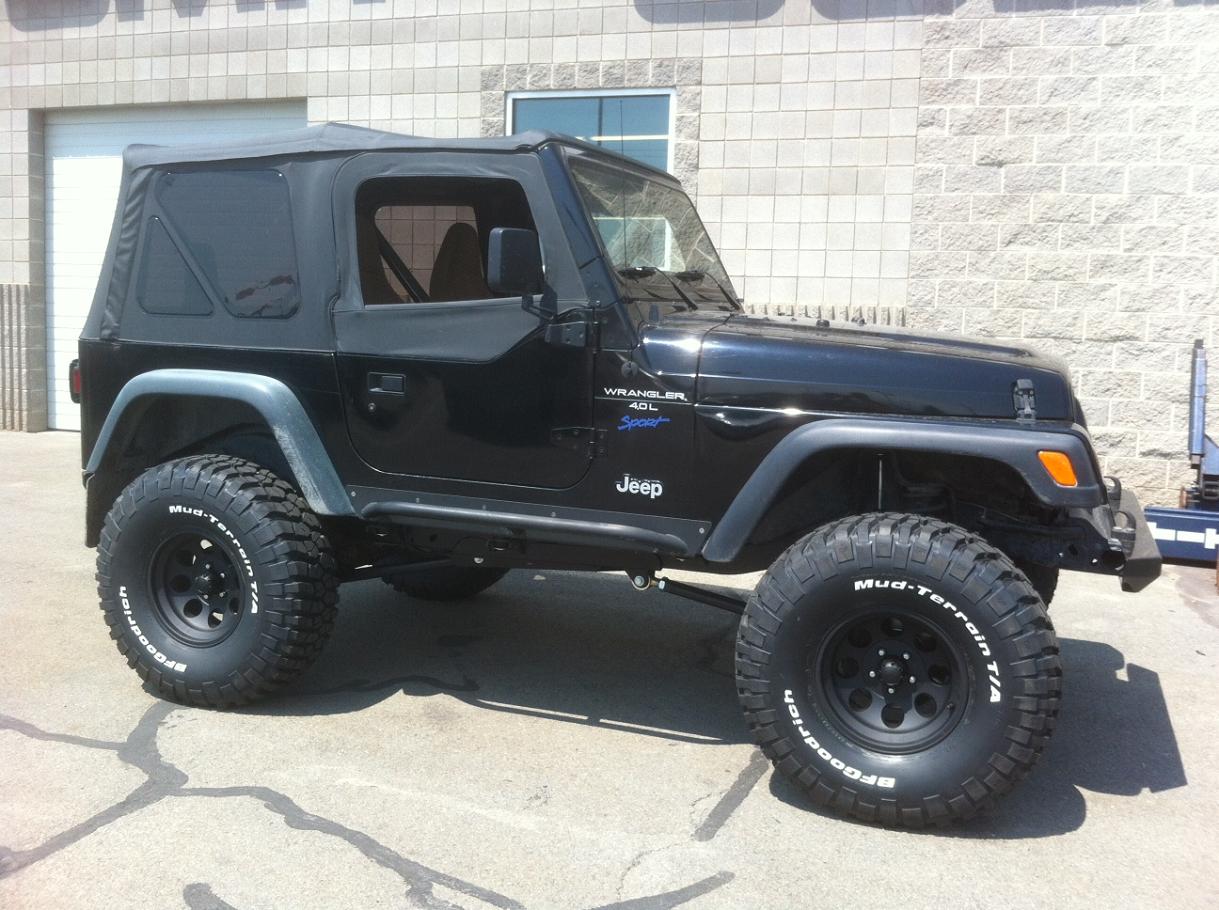 Jeep TJ with 4 Lift and 33 Tires