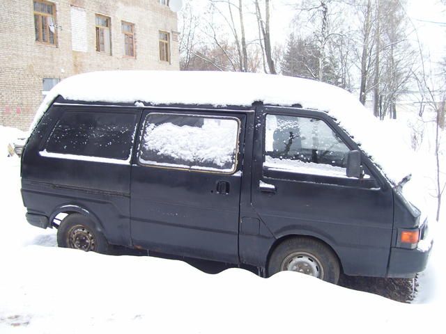 More photos of Nissan Vanette