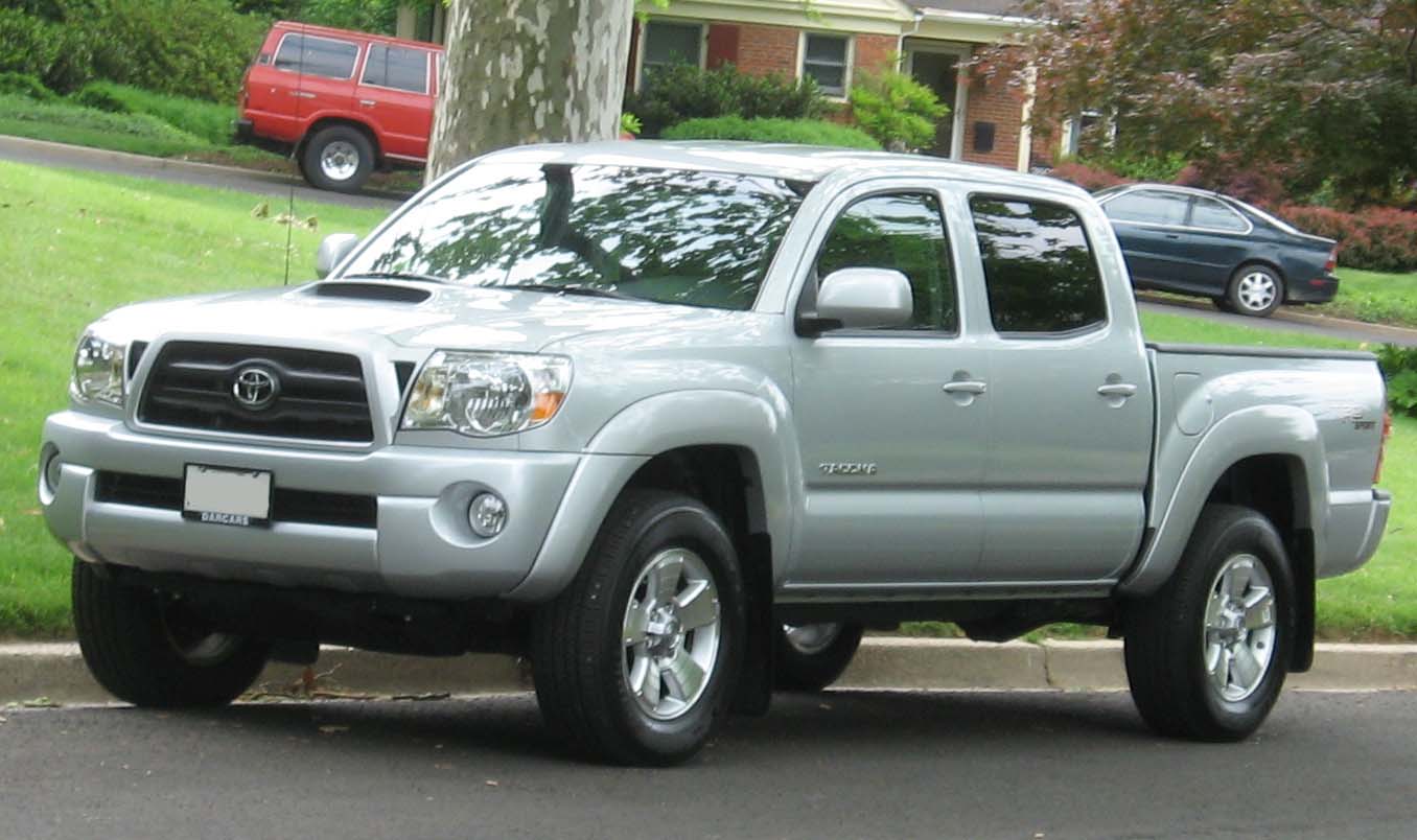 New Toyota Hilux 2015