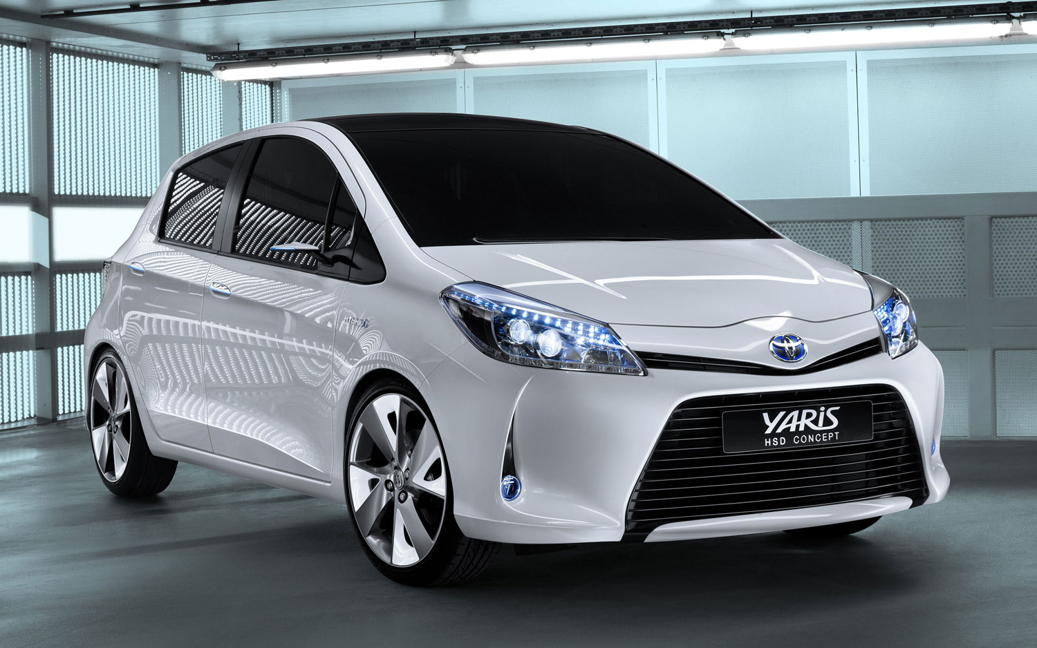 New Toyota Yaris Car