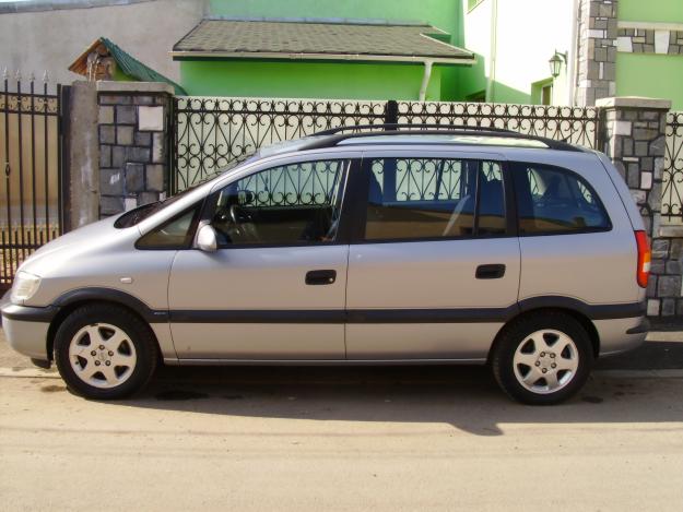 Opel Zafira 2001 | AutoTrender