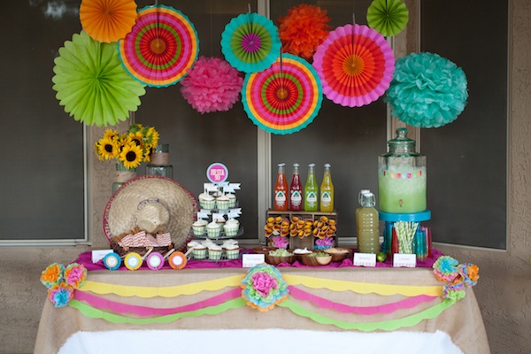 Seasonal Occasions Placemats Fiesta Time: Fiesta