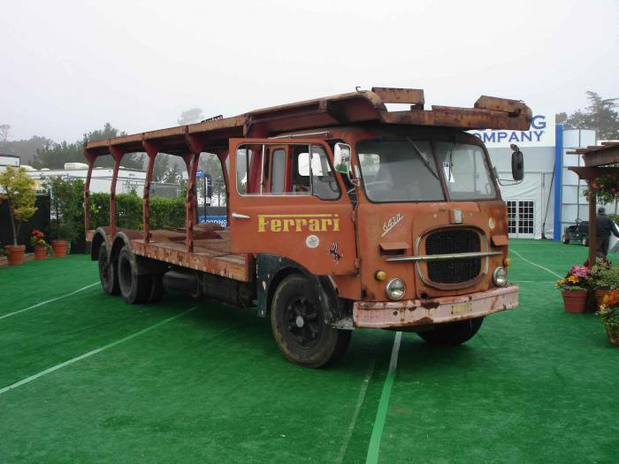 Very nice although faded and rusted! | Old trucks and vans | Pinterest
