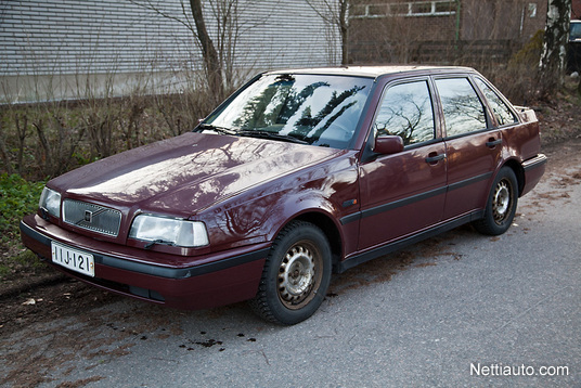 View of Volvo 440 2.0. Photos, video, features and tuning. www