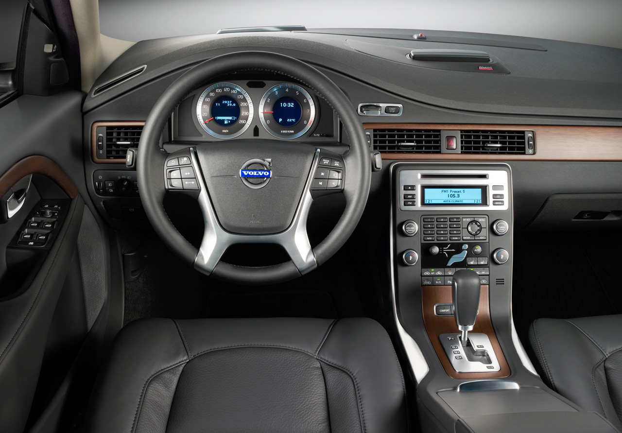 Volvo S80 Interior
