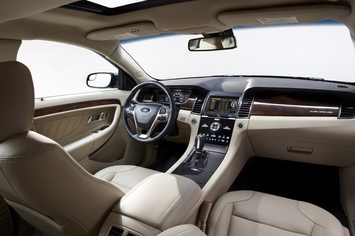 Zona Tacometro: Auto Show de Nueva York: Ford Taurus 2013 y Taurus SHO